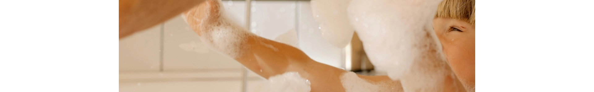 Șampon și Produse de Îngrijire pentru Copii | Delicatețe & Siguranță